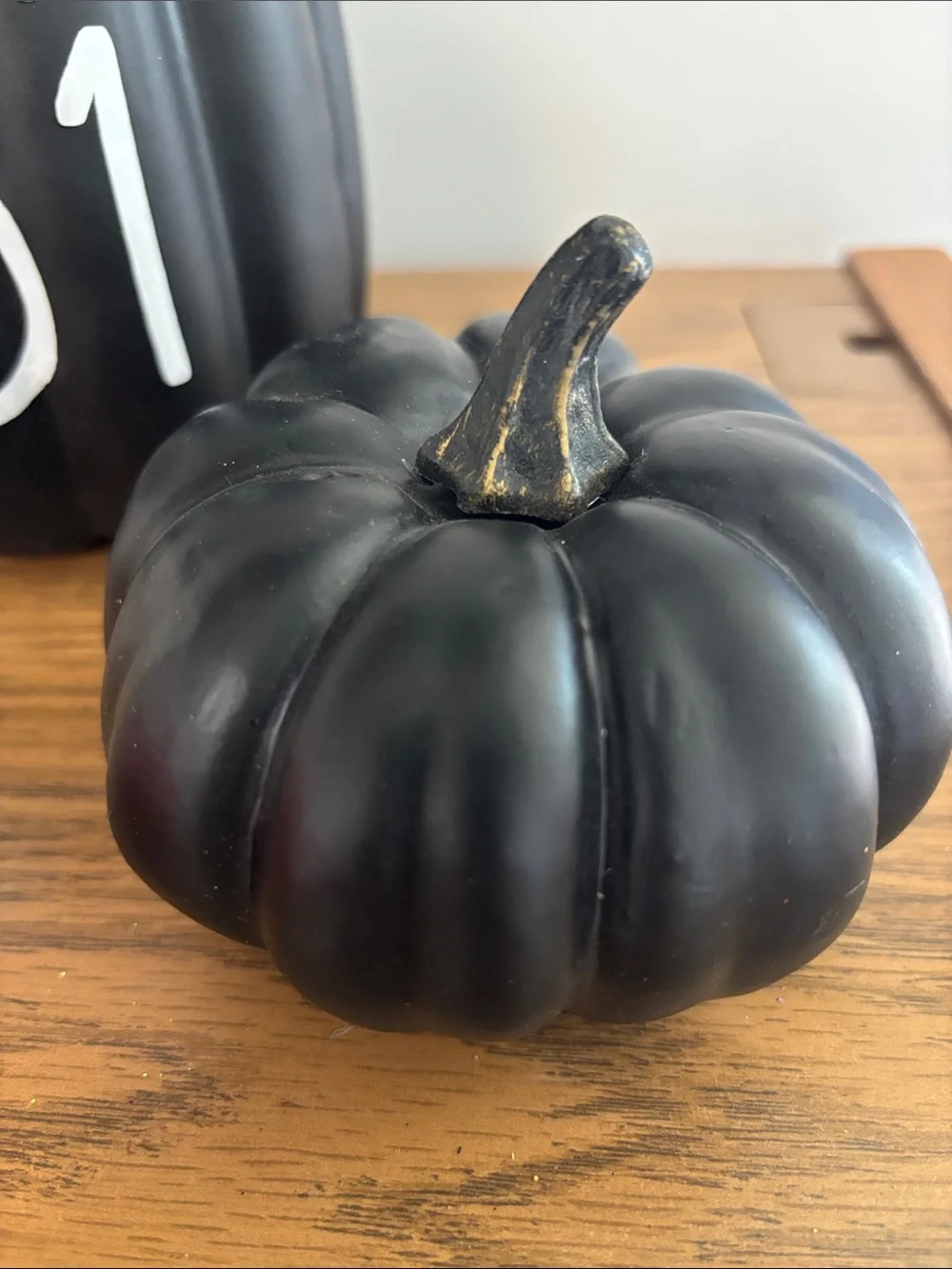 October 31 Black Decorative Pumpkin Set - Halloween Table Decor